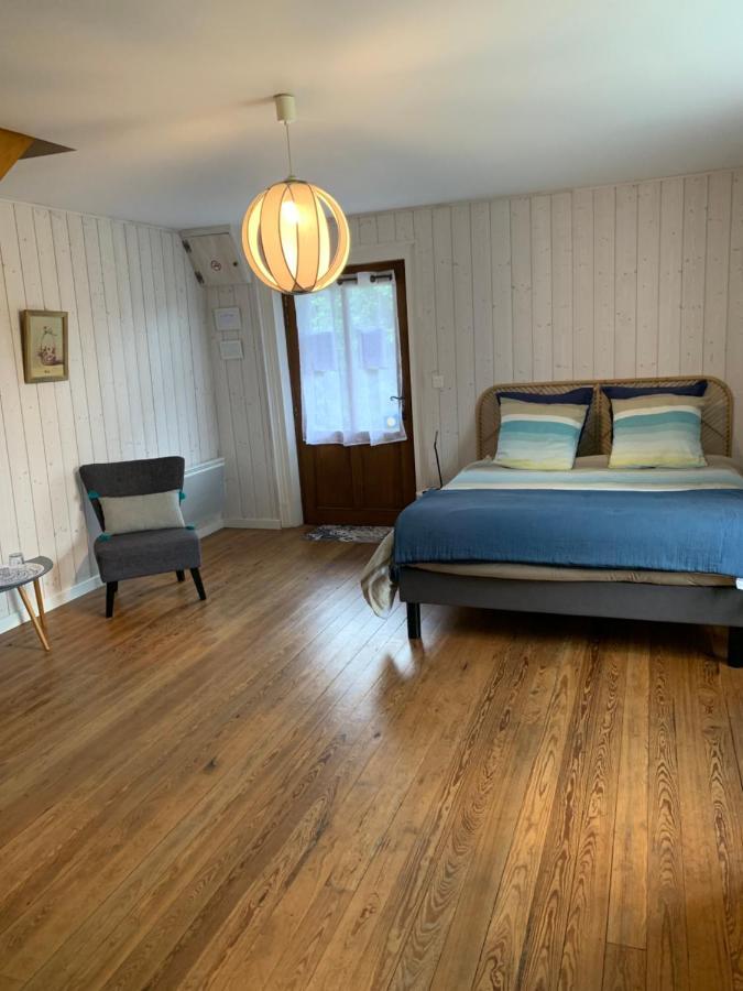La Ferme D'Aristide Bed & Breakfast Saillenard Ngoại thất bức ảnh