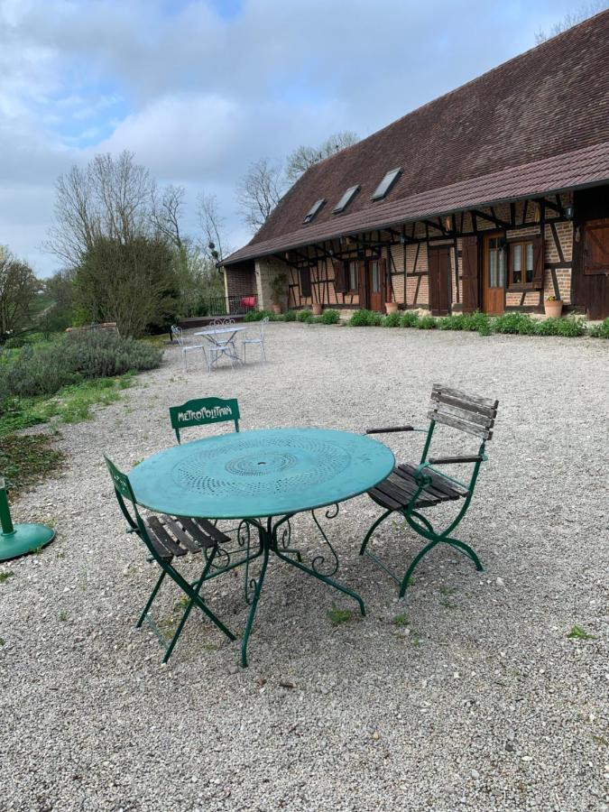 La Ferme D'Aristide Bed & Breakfast Saillenard Ngoại thất bức ảnh