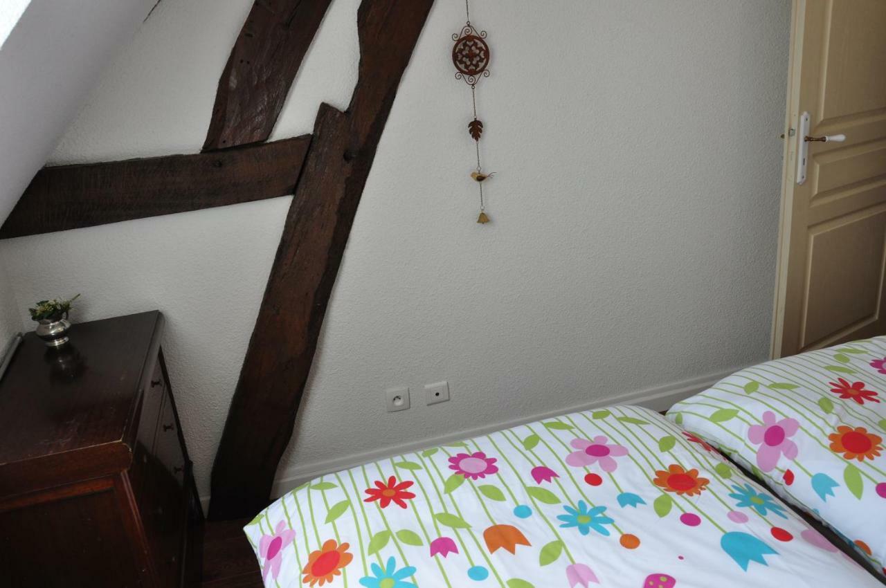 La Ferme D'Aristide Bed & Breakfast Saillenard Ngoại thất bức ảnh